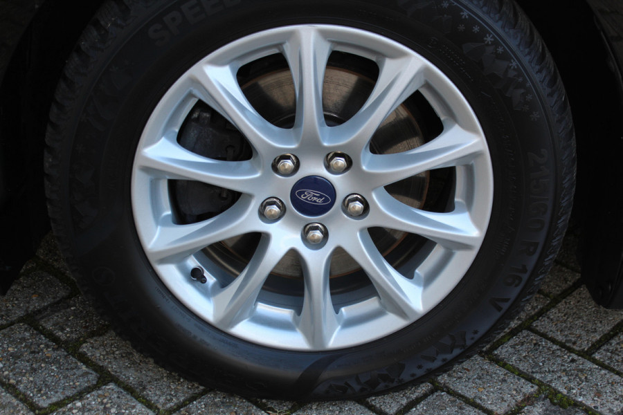Ford Mondeo 1.5-165pk Business Edition. Het is genieten met deze fijne comfortabele Ford Mondeo ! Volautm. airco, navigatie, cruise cntrl, LM wielen, USB, keyless entry/keyless go, stoel- en voorraamverwarmw., parkeersensoren v+a, automatisch grootlicht, LED verl., etc.