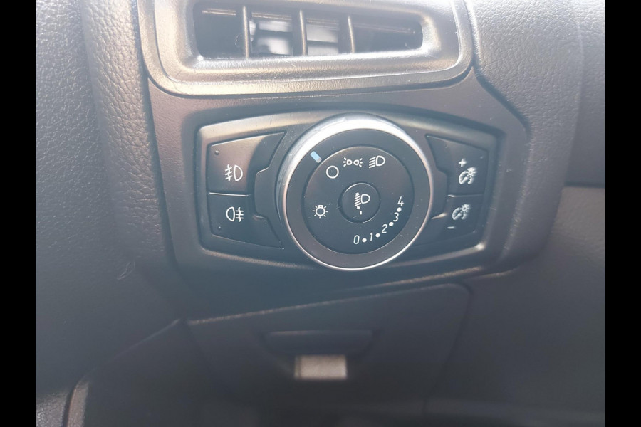 Ford FOCUS Wagon 1.0 EcoBoost Trend Automaat,airco,cruise,navigatie,stoelverwarming,