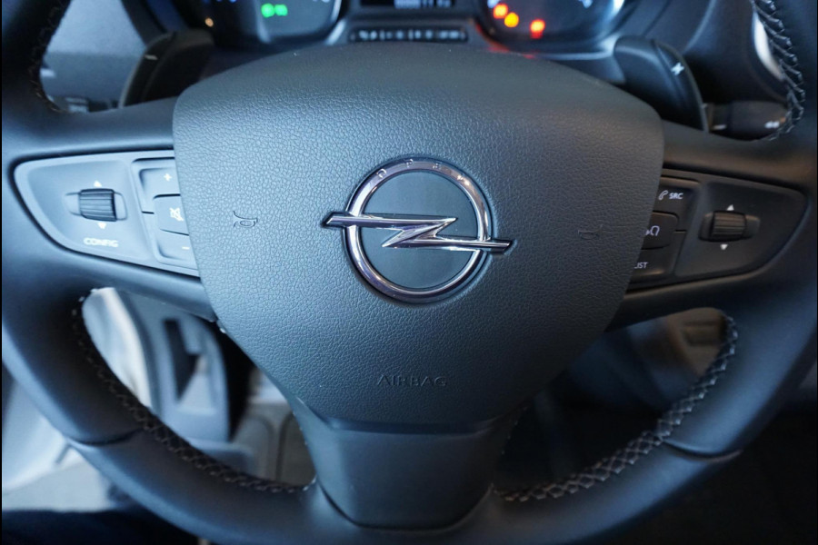 Opel Vivaro 145pk Automaat Dubbele Cabine L3H1 Navigatie Apple Carplay Cruise control Trekhaak