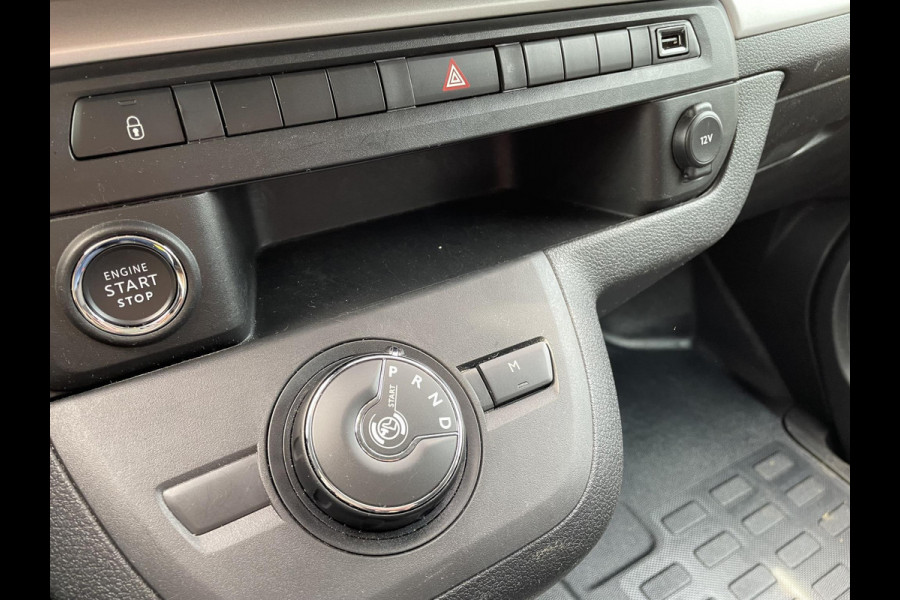 Opel Vivaro 145pk Automaat Dubbele Cabine L3H1 Navigatie Apple Carplay Cruise control Trekhaak