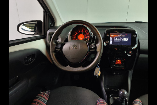 Citroën C1 1.0 VTi Feel + Apple/Android/Climate/Achteruitrijcamera Rijklaar + 12 maanden Bovag-garantie Henk Jongen Auto's in Helmond,  al 50 jaar service zoals 't hoort!