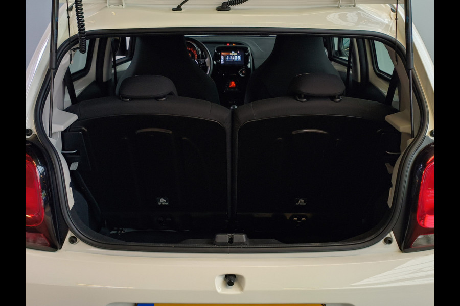 Citroën C1 1.0 VTi Feel + Apple/Android/Climate/Achteruitrijcamera Rijklaar + 12 maanden Bovag-garantie Henk Jongen Auto's in Helmond,  al 50 jaar service zoals 't hoort!