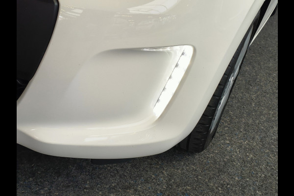 Citroën C1 1.0 VTi Feel + Apple/Android/Climate/Achteruitrijcamera Rijklaar + 12 maanden Bovag-garantie Henk Jongen Auto's in Helmond,  al 50 jaar service zoals 't hoort!