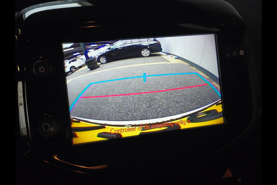 Citroën C1 1.0 VTi Feel + Apple/Android/Climate/Achteruitrijcamera Rijklaar + 12 maanden Bovag-garantie Henk Jongen Auto's in Helmond,  al 50 jaar service zoals 't hoort!