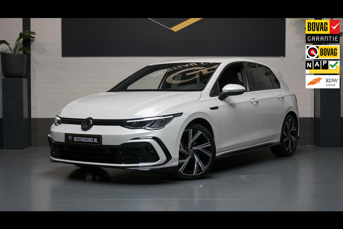 Volkswagen Golf VIII 1.5 eTSI R-Line AUTOMAAT-ACC-AMBIANCE-CARPLAY-DAB-HARMAN KARDON-MODE-NAVIGATIE-TRAVEL ASSIST Volkswagen Golf VIII 1.5 eTSI R-Line AUTOMAAT-ACC-AMBIANCE-CARPLAY-DAB-HARMAN KARDON-MODE-NAVIGATIE-TRAVEL ASSIST