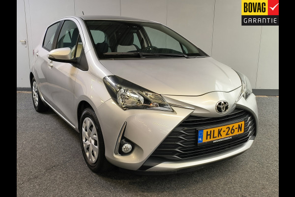 Toyota Yaris 1.0 VVT-i Active Rijklaar + 12 maanden Bovag-garantie Henk Jongen Auto's in Helmond,  al 50 jaar service zoals 't hoort!