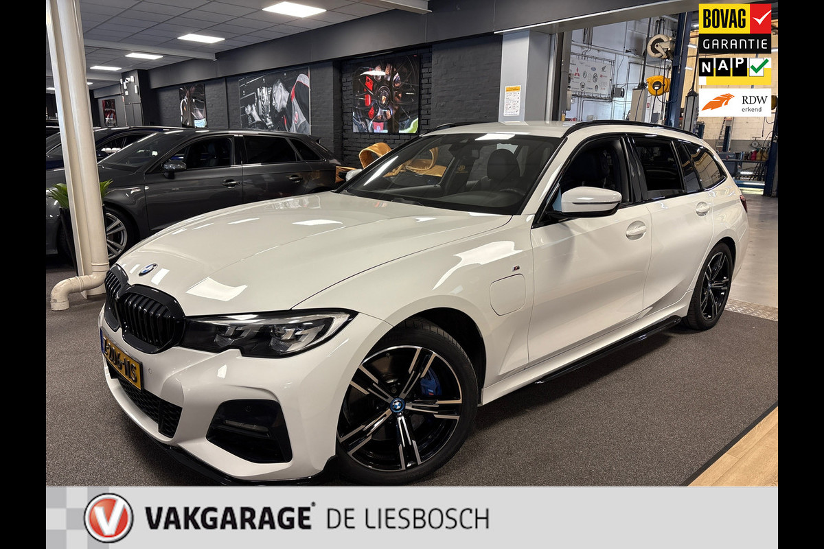 BMW 3 Serie Touring 330e High Executive,M-Pakket, M sport ,shadow line,leder alcantara,navi , BMW 3 Serie Touring 330e High Executive,M-Pakket, M sport ,shadow line,leder alcantara,navi ,