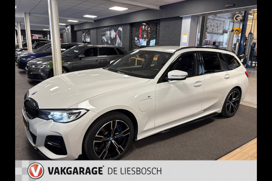 BMW 3 Serie Touring 330e High Executive,M-Pakket, M sport ,shadow line,leder alcantara,navi ,