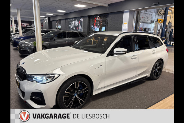 BMW 3 Serie Touring 330e High Executive,M-Pakket, M sport ,shadow line,leder alcantara,navi ,