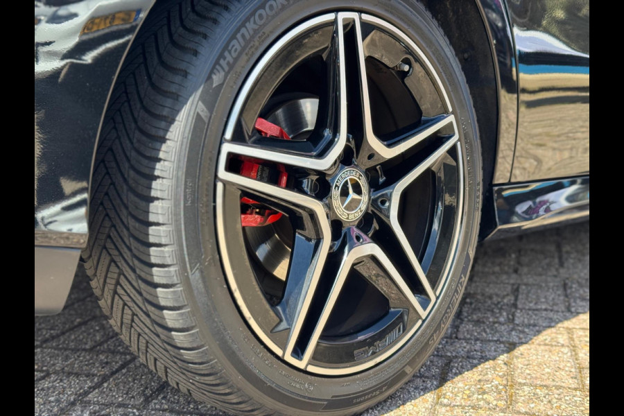 Mercedes-Benz CLA-Klasse 180 Business Solution AMG 2019 PANO
