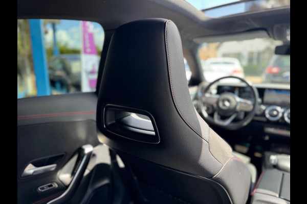Mercedes-Benz CLA-Klasse 180 Business Solution AMG 2019 PANO