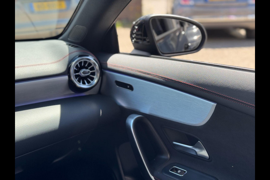 Mercedes-Benz CLA-Klasse 180 Business Solution AMG 2019 PANO