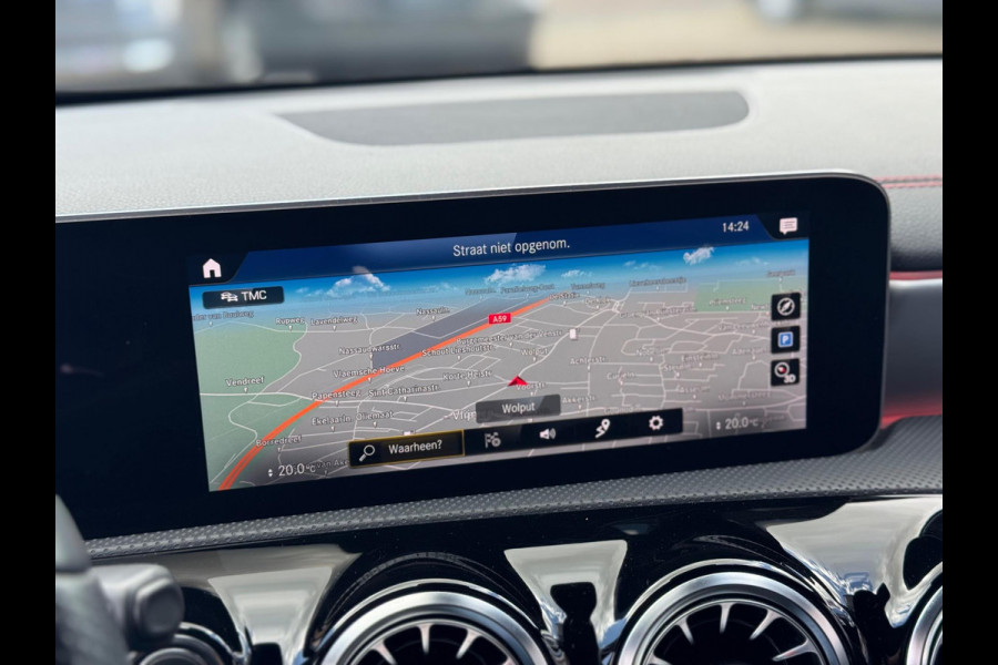 Mercedes-Benz CLA-Klasse 180 Business Solution AMG 2019 PANO