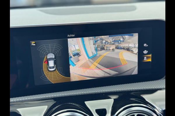 Mercedes-Benz CLA-Klasse 180 Business Solution AMG 2019 PANO