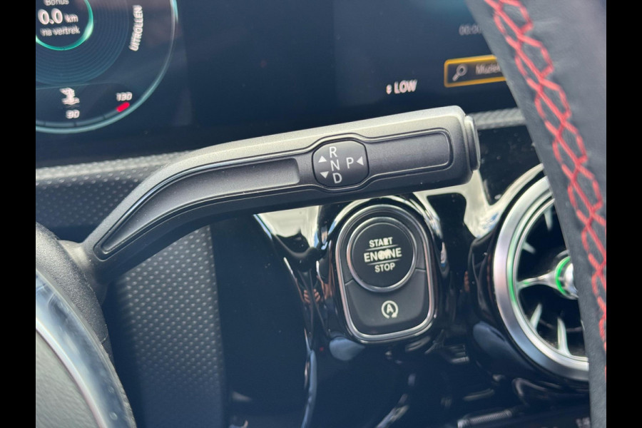 Mercedes-Benz CLA-Klasse 180 Business Solution AMG 2019 PANO