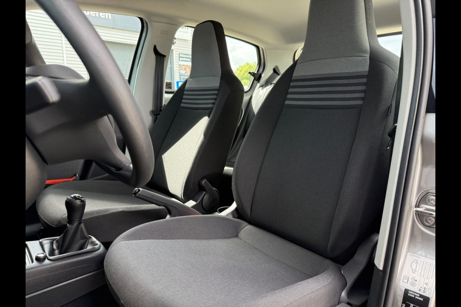 Volkswagen up! 1.0 5D 65PK - Airco - Media - Elec pakket - Org.NL