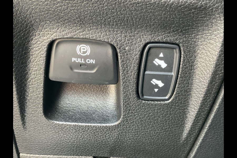 Dodge Ram 1500 5.7 V8 4x4 Crew Cab Laramie Pano Full Navi SideSteps Trekhaak Luchtvering