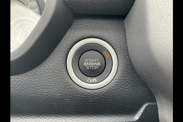 Dodge Ram 1500 5.7 V8 4x4 Crew Cab Laramie Pano Full Navi SideSteps Trekhaak Luchtvering