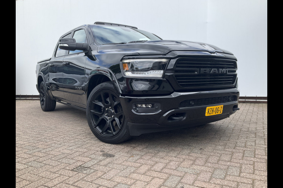 Dodge Ram 1500 5.7 V8 4x4 Crew Cab Laramie Pano Full Navi SideSteps Trekhaak Luchtvering