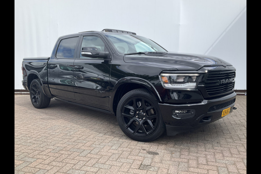 Dodge Ram 1500 5.7 V8 4x4 Crew Cab Laramie Pano Full Navi SideSteps Trekhaak Luchtvering