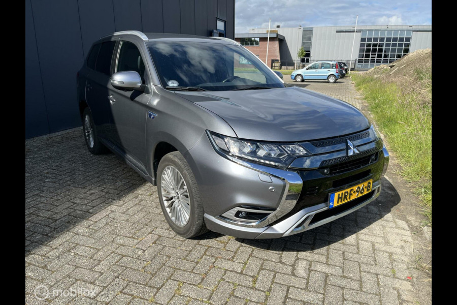 Mitsubishi Outlander 2.4 PHEV Instyle|Leder|Carplay