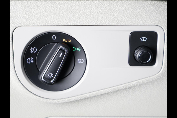 Volkswagen Tiguan 2.0 TSI 4Motion Highline Business R | 360° Camera | Trekhaak | Vol leer | Stoelverwarming