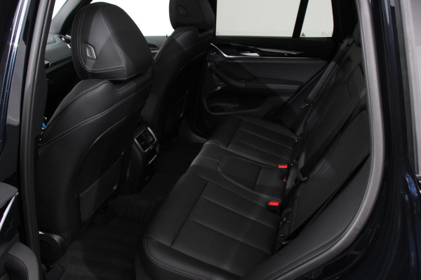 BMW iX3 Executive 74 kWh M-sport Leder Panoramisch schuif-kanteldak Navigatie Led Camera 360 Electrisch bedienbare achterklep