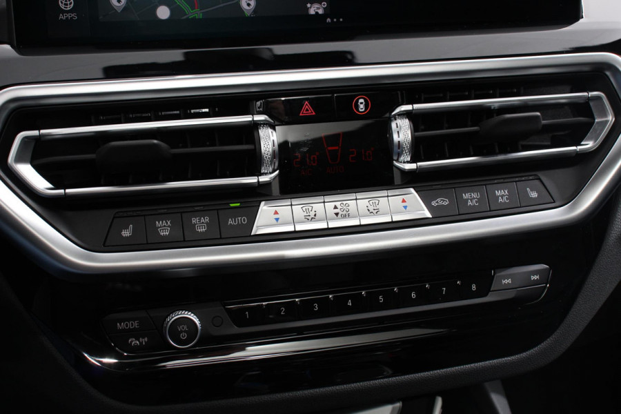BMW iX3 Executive 74 kWh M-sport Leder Panoramisch schuif-kanteldak Navigatie Led Camera 360 Electrisch bedienbare achterklep