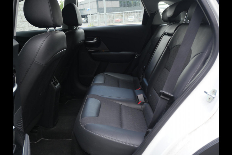 Kia Niro 1.6 GDi Hybrid DynamicLine | Trekhaak | Clima | Cruise | Camera | Navi |