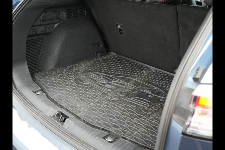 Ford Kuga 1.5 EcoBoost ST-Line X 150pk | 1800kg Trekgewicht | Adaptive Cruise | Alcantara Sportstoelen Verwarmd | B&O Sound | Apple Carplay | 360 Camera | 18"L.M | LED |