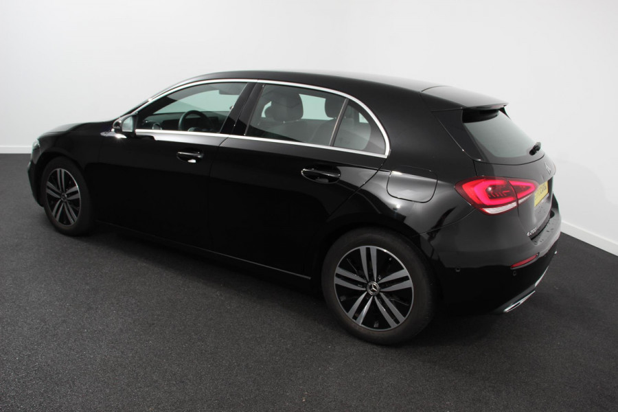 Mercedes-Benz A-Klasse 200 Aut 7-DCT Progressive Navigatie Camera Adaptive Cruise Control Keyless Go Lane Assist Verkeersbord Herkenning