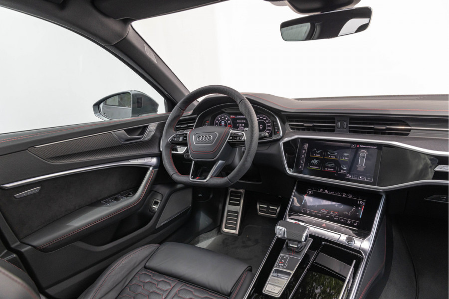 Audi RS6 Avant 4.0 TFSI 600pk Quattro Pano Dynamic+ B&O Advanced Keramisch Carbon HuD