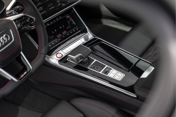 Audi RS6 Avant 4.0 TFSI 600pk Quattro Pano Dynamic+ B&O Advanced Keramisch Carbon HuD