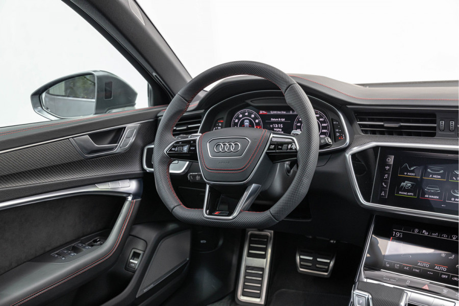 Audi RS6 Avant 4.0 TFSI 600pk Quattro Pano Dynamic+ B&O Advanced Keramisch Carbon HuD