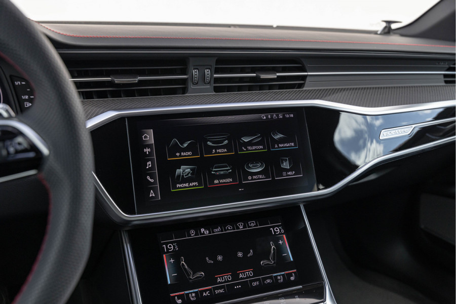Audi RS6 Avant 4.0 TFSI 600pk Quattro Pano Dynamic+ B&O Advanced Keramisch Carbon HuD