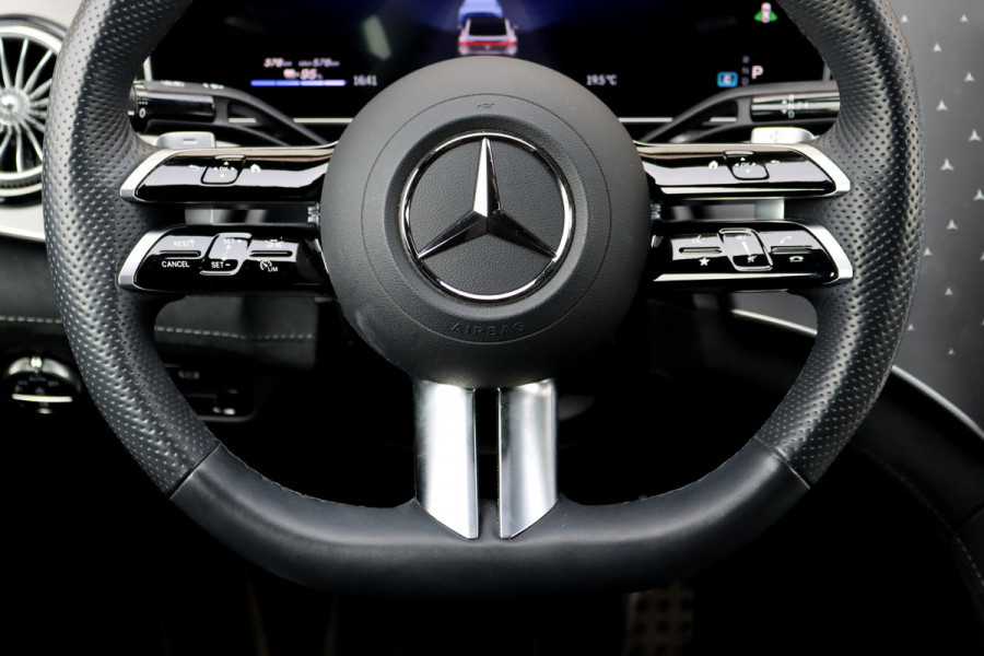 Mercedes-Benz EQE 300 AMG Line 89 kWh | Distronic+ | Memory | Keyless Go | Digital Light | Surround Camera | Augmented Reality | Verwarmd Stuurwiel | Stoelverwarming | Sfeerverlichting |