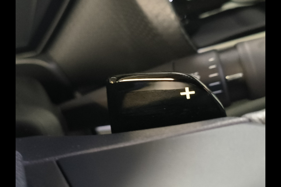 Citroën C5 X 1.2 PureTech 130 PK Business AUTOMAAT uit 2023 Rijklaar + 12 maanden Bovag-garantie Henk Jongen Auto's in Helmond,  al 50 jaar service zoals 't hoort!