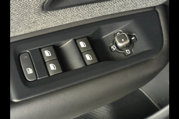 Citroën C5 X 1.2 PureTech 130 PK Business AUTOMAAT uit 2023 Rijklaar + 12 maanden Bovag-garantie Henk Jongen Auto's in Helmond,  al 50 jaar service zoals 't hoort!