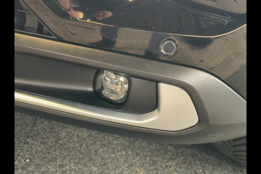 Citroën C5 X 1.2 PureTech 130 PK Business AUTOMAAT uit 2023 Rijklaar + 12 maanden Bovag-garantie Henk Jongen Auto's in Helmond,  al 50 jaar service zoals 't hoort!