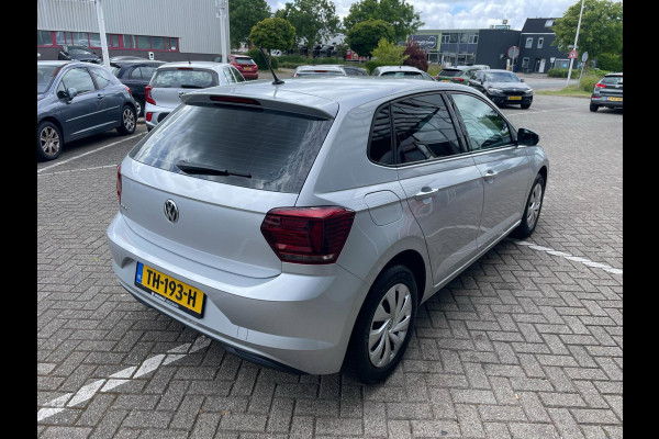 Volkswagen Polo 1.0 TSI Comfortline / CarPlay