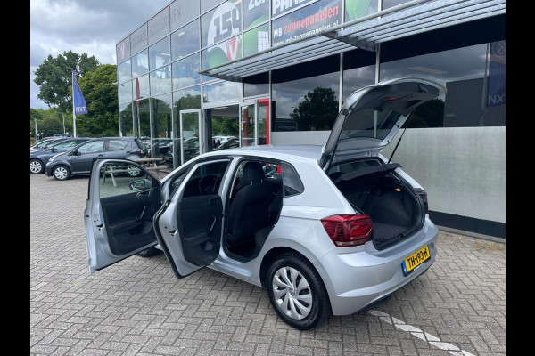 Volkswagen Polo 1.0 TSI Comfortline / CarPlay