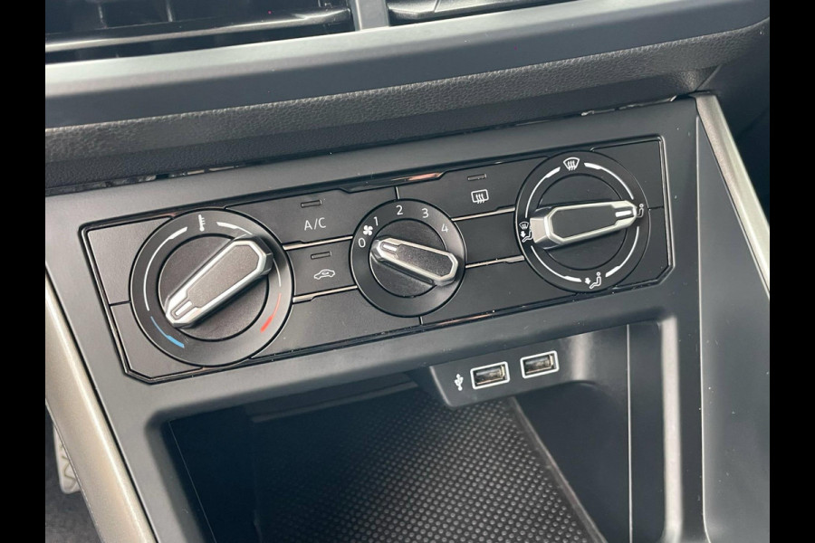 Volkswagen Polo 1.0 TSI Comfortline / CarPlay