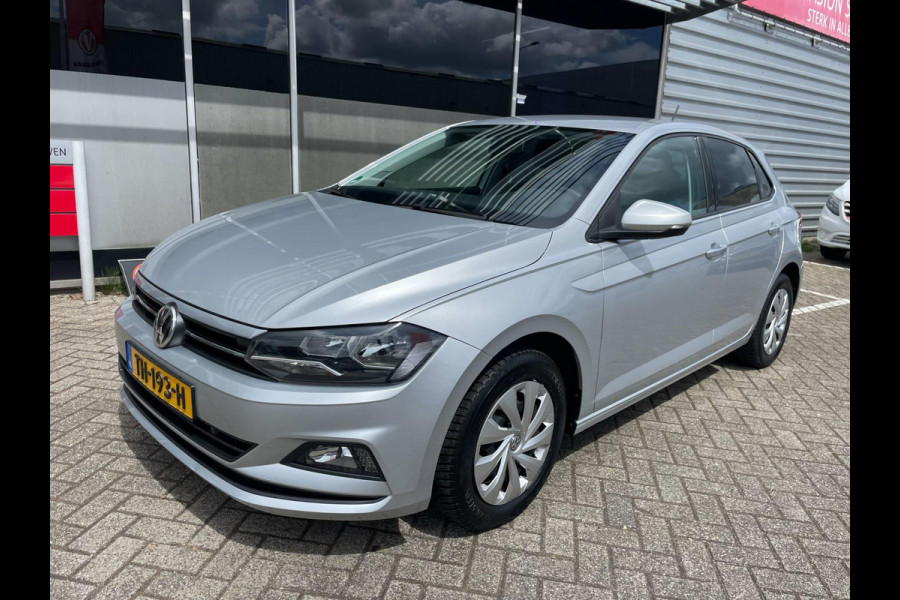 Volkswagen Polo 1.0 TSI Comfortline / CarPlay