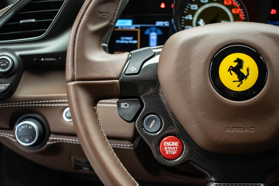Ferrari 488 3.9 GTB HELE |Pass.Display|LIFT|FullHistory|Camera|