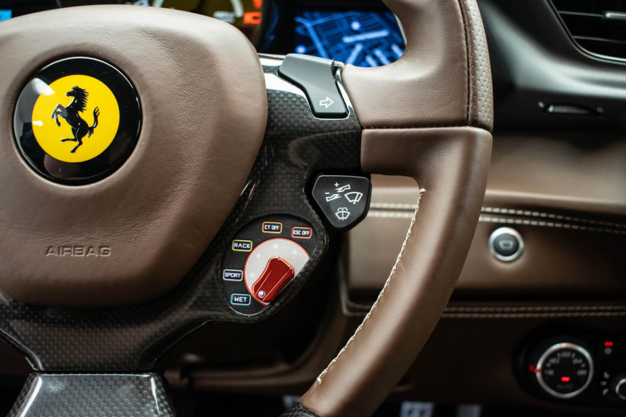 Ferrari 488 3.9 GTB HELE |Pass.Display|LIFT|FullHistory|Camera|