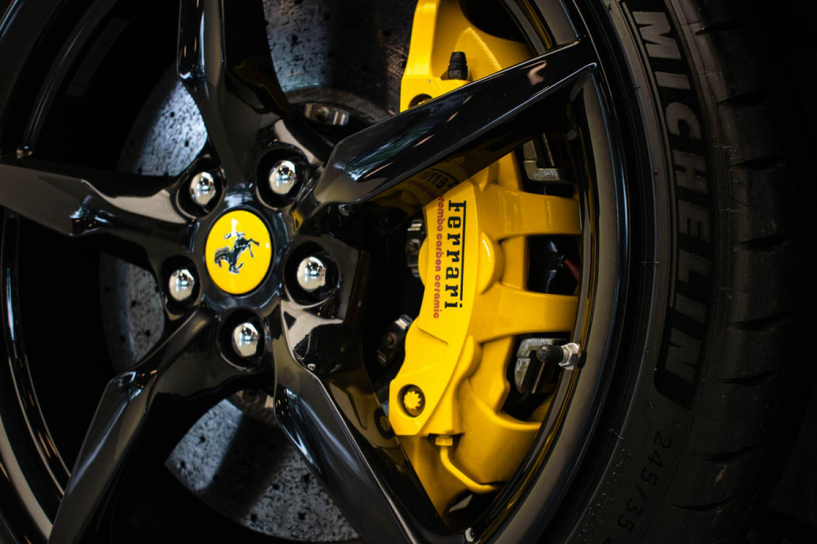 Ferrari 488 3.9 GTB HELE |Pass.Display|LIFT|FullHistory|Camera|