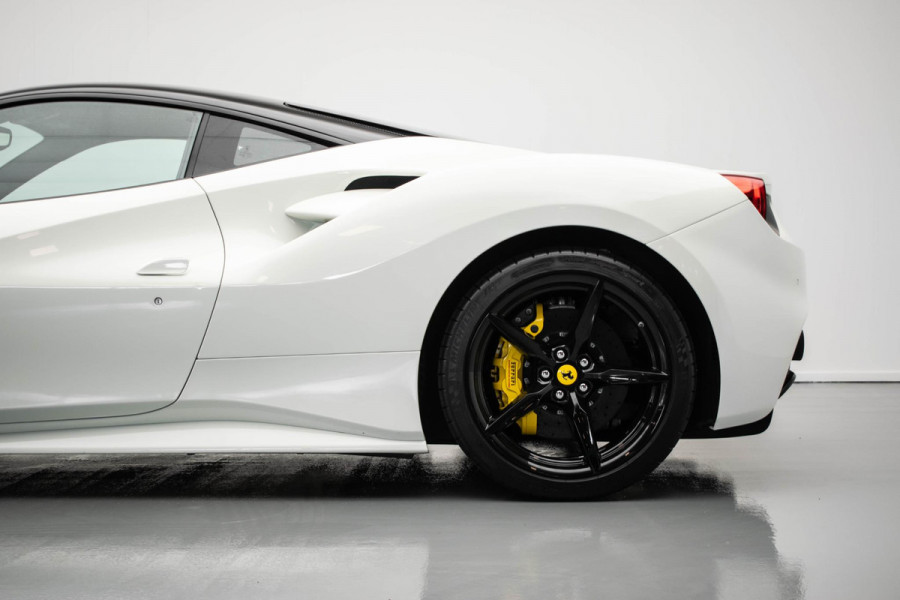 Ferrari 488 3.9 GTB HELE |Pass.Display|LIFT|FullHistory|Camera|