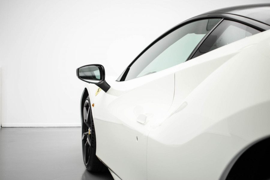 Ferrari 488 3.9 GTB HELE |Pass.Display|LIFT|FullHistory|Camera|