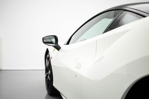 Ferrari 488 3.9 GTB HELE |Pass.Display|LIFT|FullHistory|Camera|