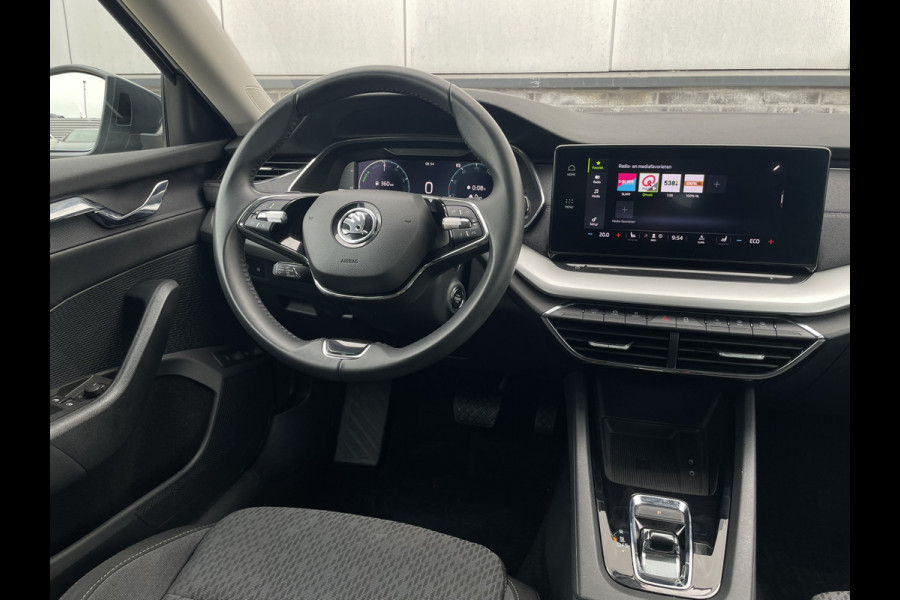 Škoda Octavia Combi 1.4 TSI iV PHEV Business Edition Plus | Head-Up | Carplay | LED | Camera | Memory | Navi | Sfeerverl.
